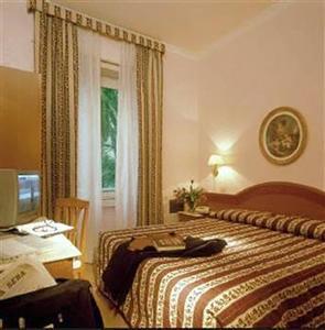 Hotel Piemonte Rome 3*