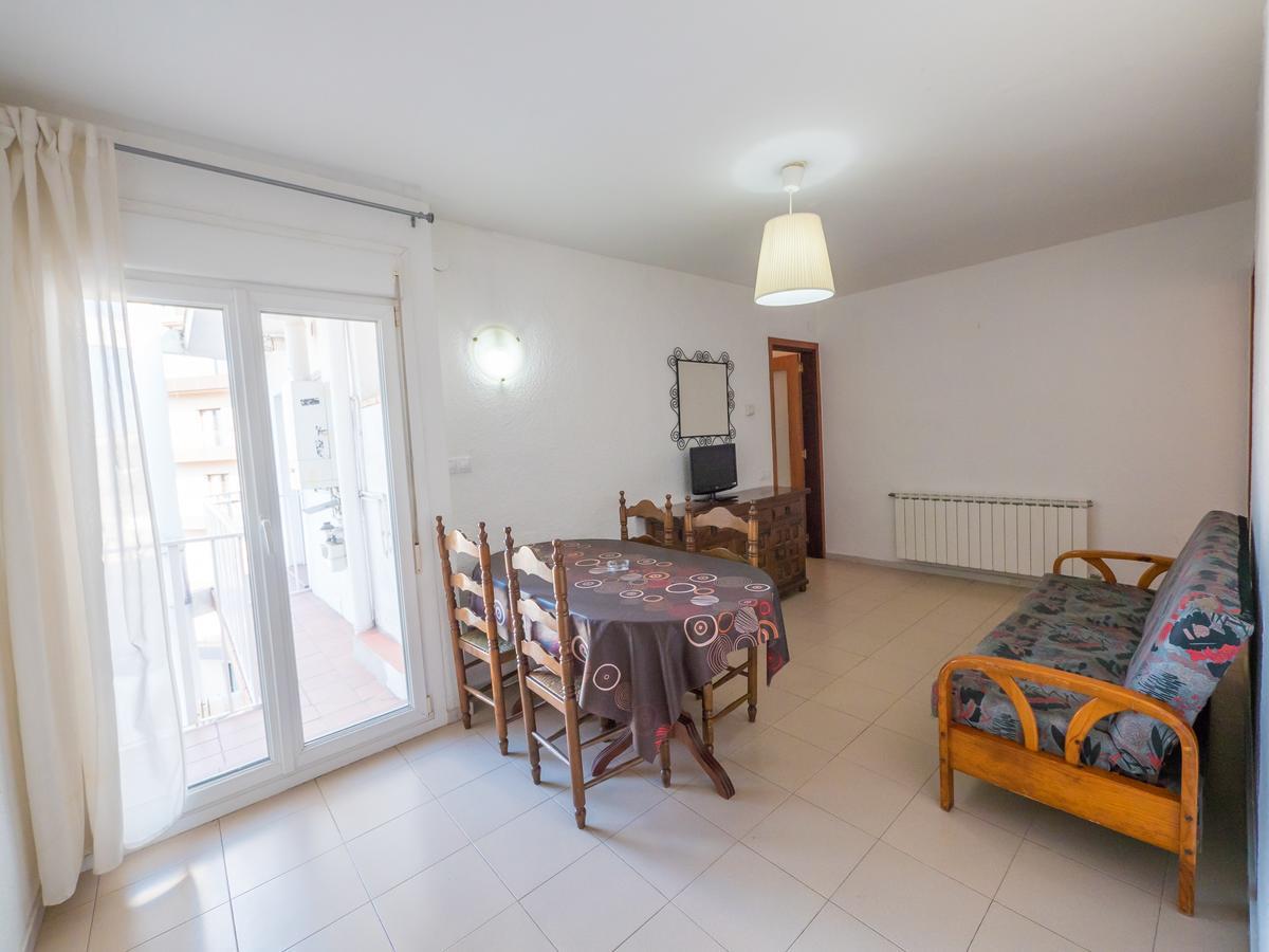 Apartamentos AR Isern 1*