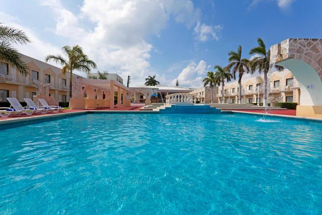 Туры в Holiday Inn Express Zona Hotelera Cancun