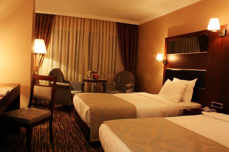 Dream Hill Asia Business Deluxe Hotel 4*