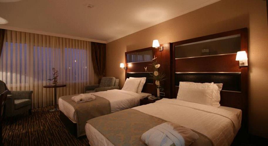 Dream Hill Asia Business Deluxe Hotel 4*