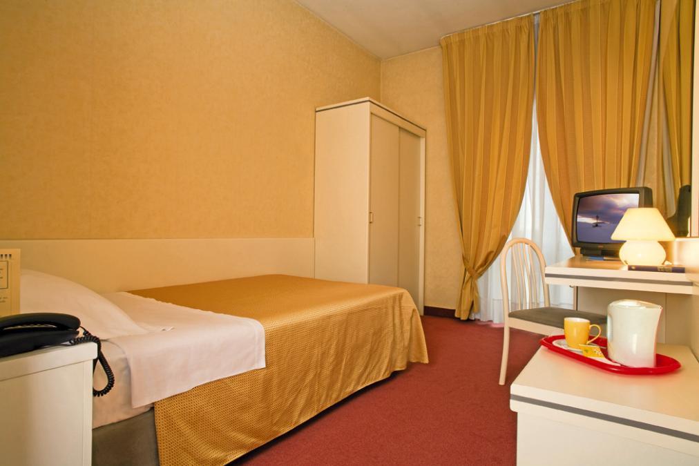 Hotel Bareta 3*