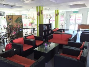 Fave Hotel Cenang Beach 4*