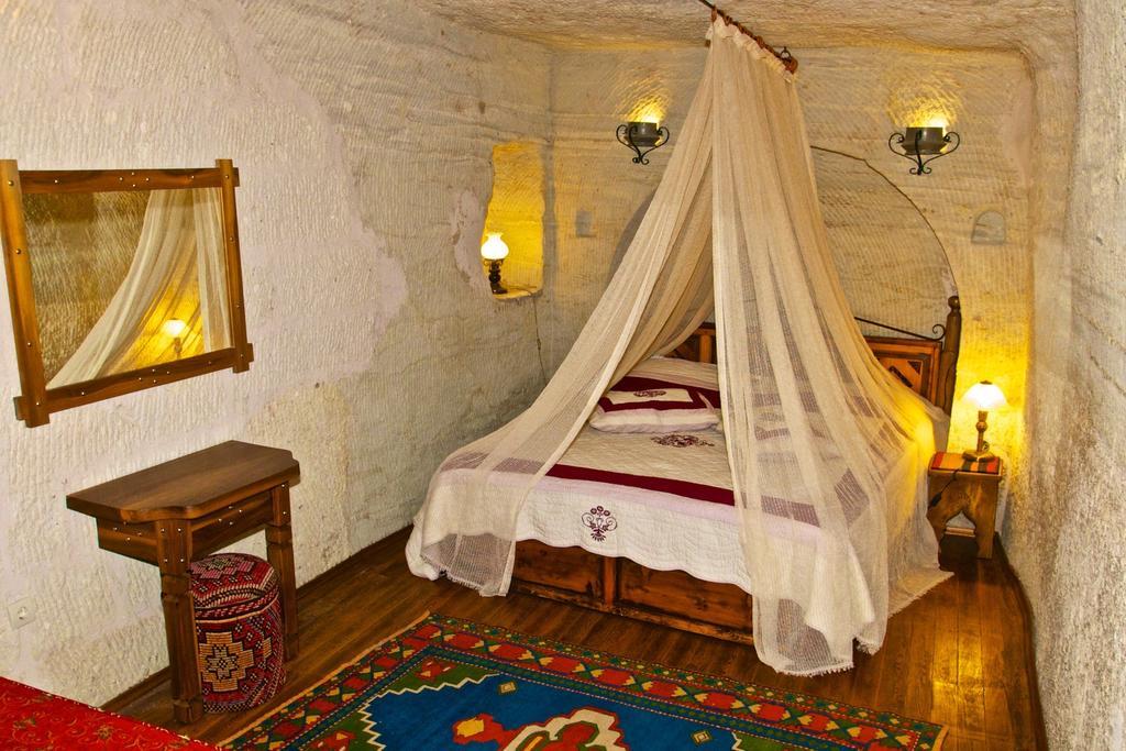 Туры в Divan Cave House