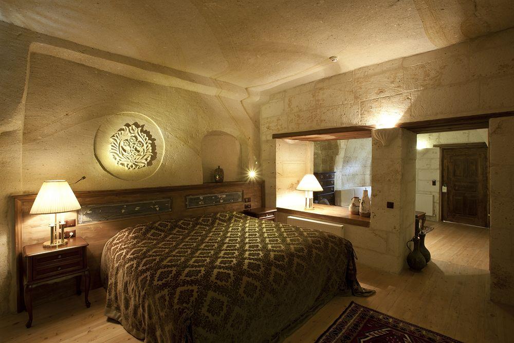 Fresco Cave Suites & Mansions 4*