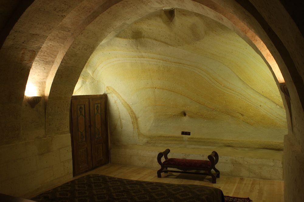 Fresco Cave Suites & Mansions 4*