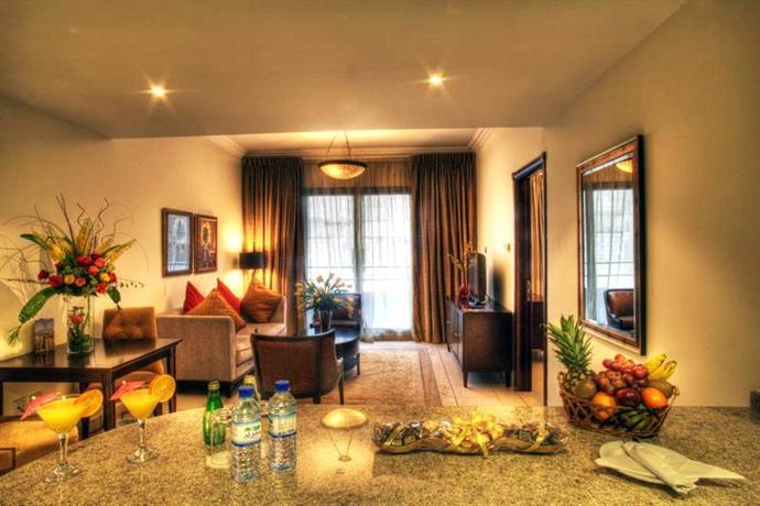 Arabian Gulf Hotel Apartment 4*