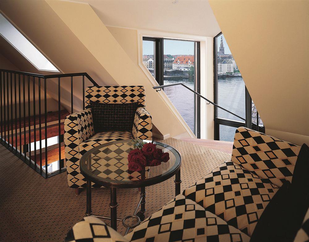 71 Nyhavn Hotel