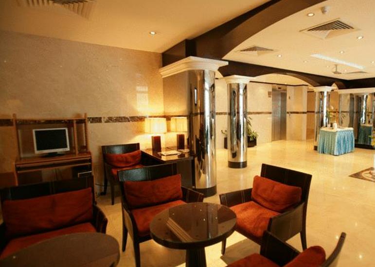 Imperial Hotel Apartments 3*