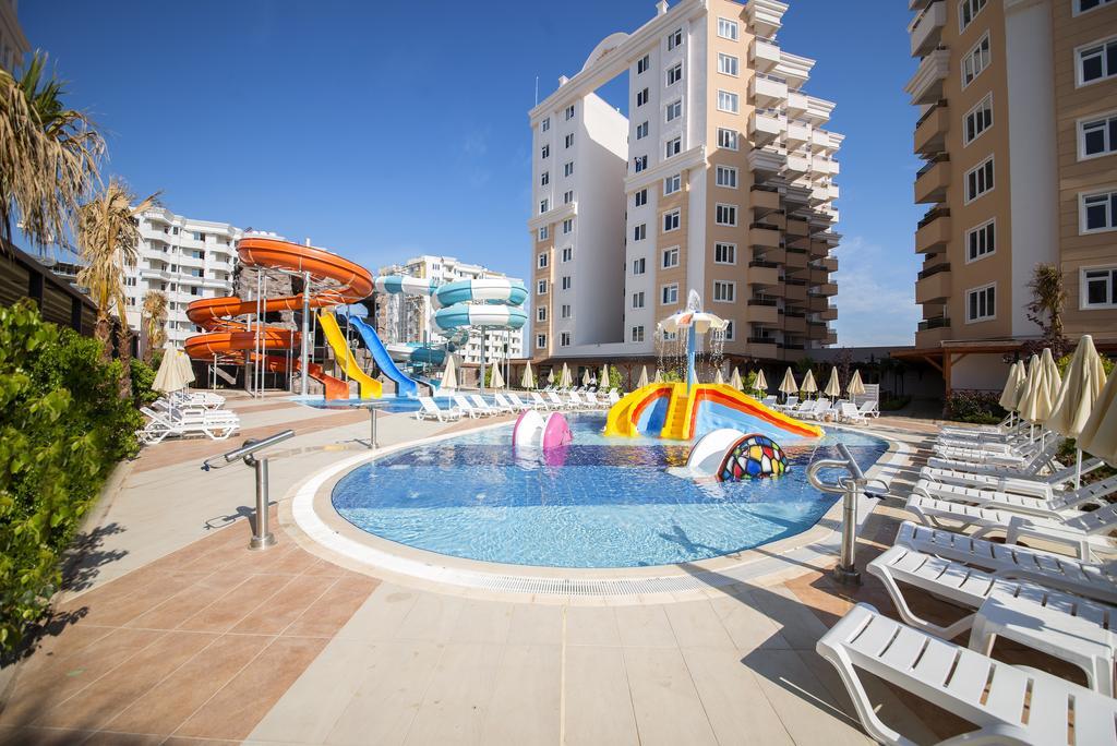 Ramada Resort Lara 5*