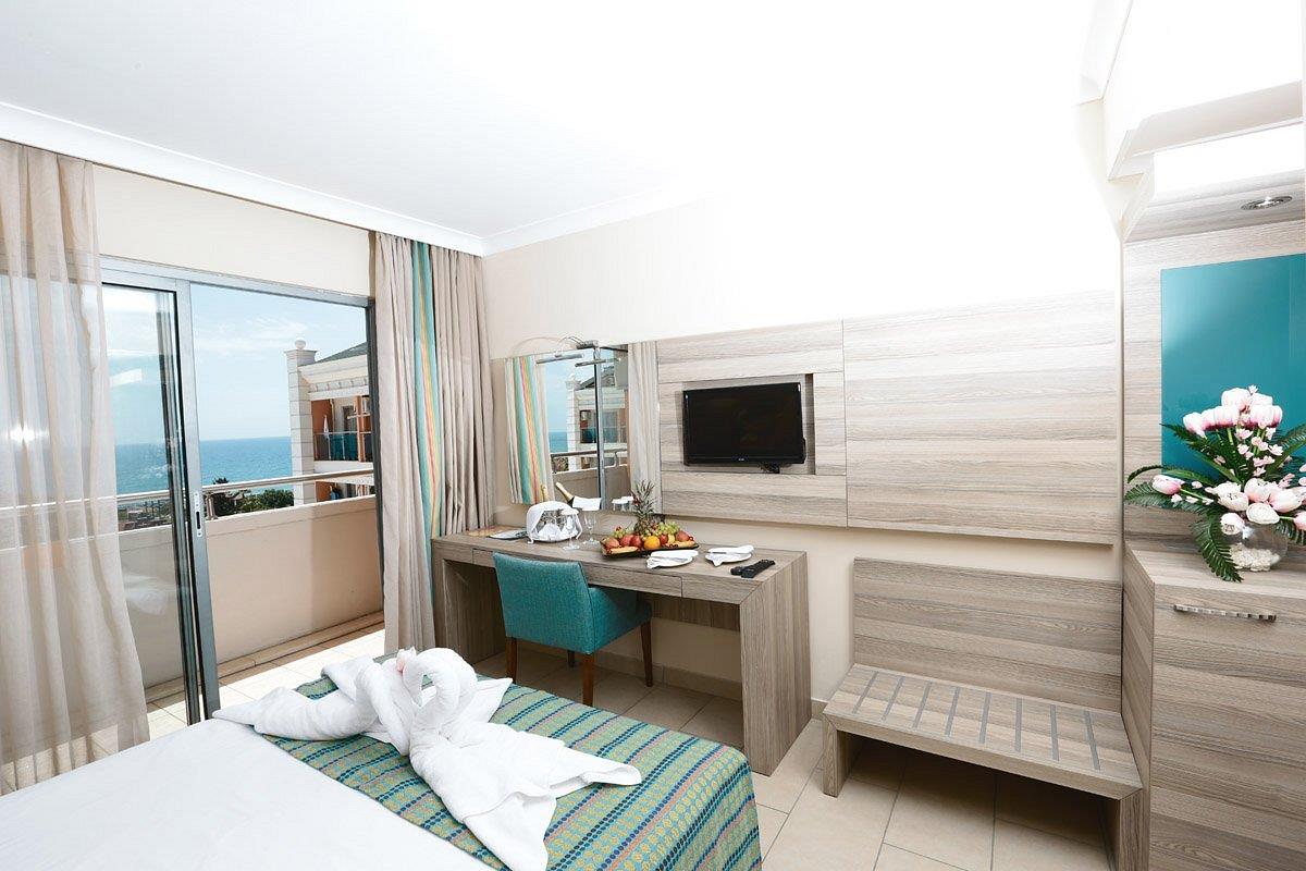 Туры в отель L'Oceanica Beach Resort Hotel 5*, Чамьюва, Турция