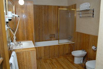 Hotel Les Saisons 4*