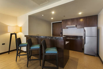 The Bellevue Resort 5*
