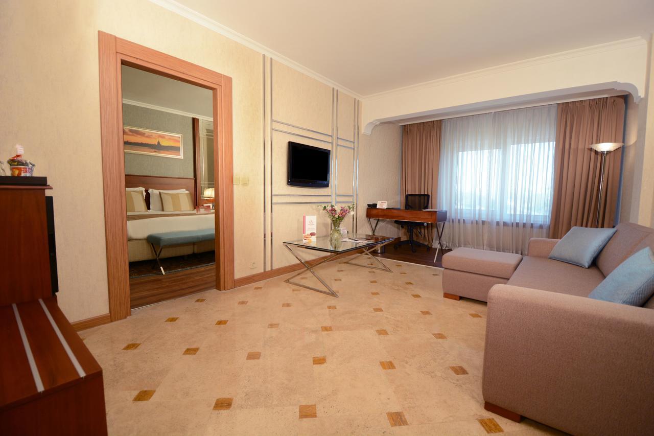 Akgun Istanbul 5*