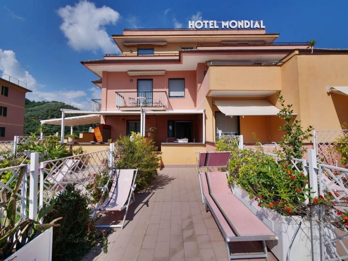 Hotel Mondial Moneglia 3*