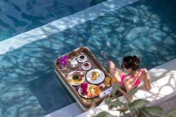 Mimosa Jimbaran Bali Villa 4*