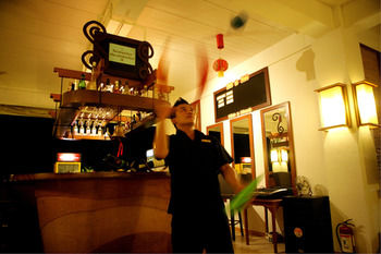 Asia Grand View Hotel 4*
