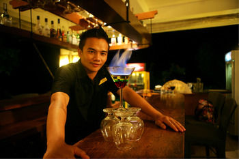 Asia Grand View Hotel 4*
