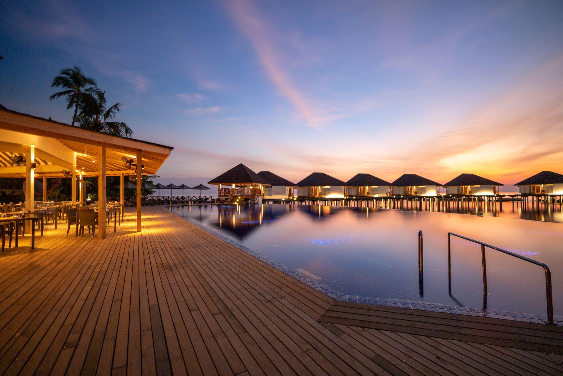 Ellaidhoo Maldives by Cinnamon 4*