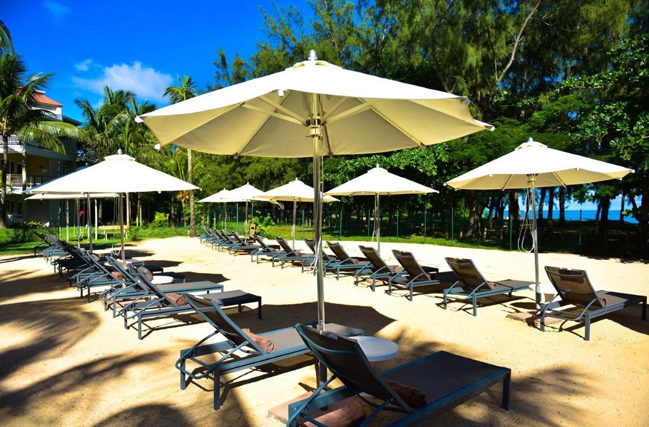 Sooriya resort шри ланка. Tarisa Resort 3 Маврикий. Пляж Мон Шуази Маврикий. Sooriya Resort & Spa пляж. Винера Резорт пляж.
