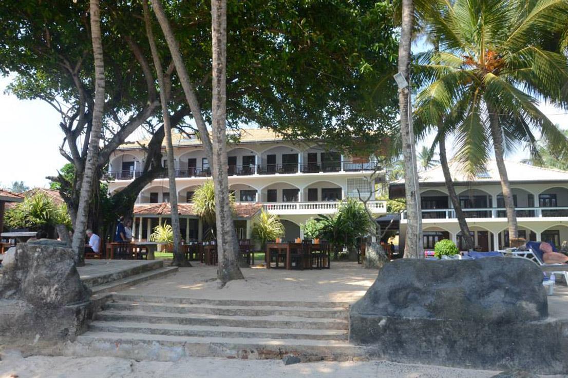 Туры в Sri Gemunu Beach Resort