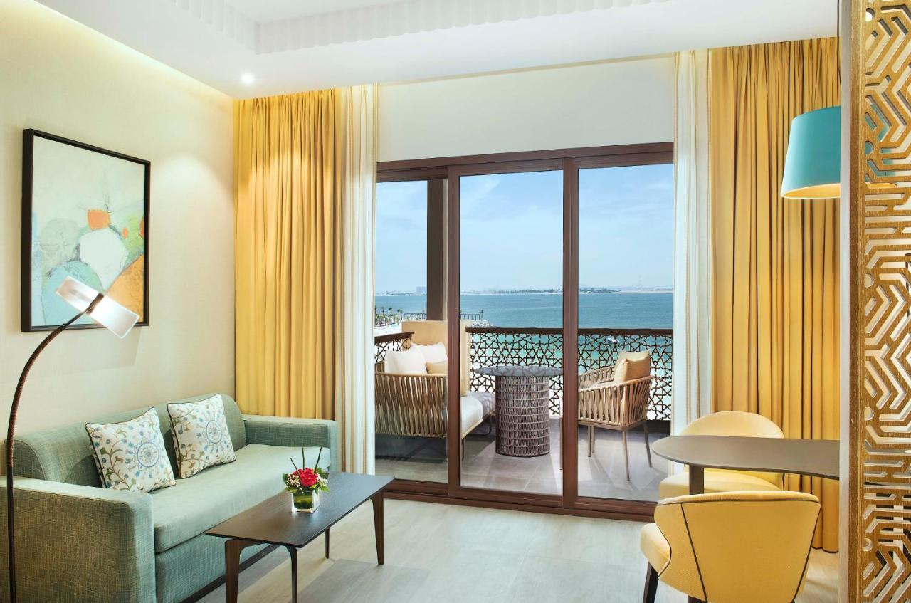 DoubleTree by Hilton Resort & Spa Marjan Island 5*
