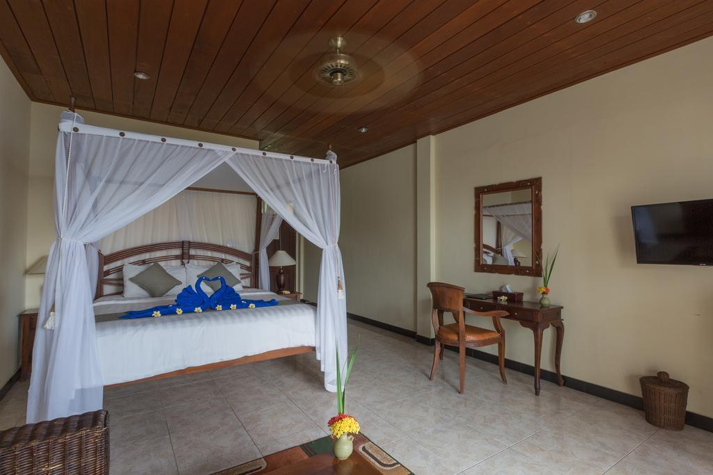 Puri Wirata Dive Resort & Spa 3*