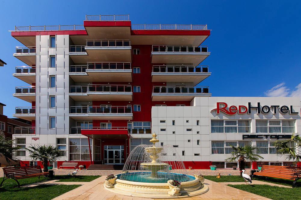 Red Hotel 3*