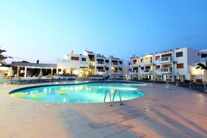 Androthea Hotel Apartments 3*