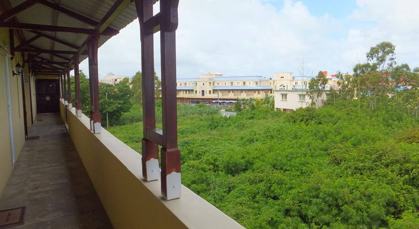Villa Narmada 2*