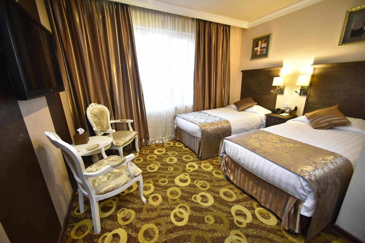 Imperial Palace Hotel 4*