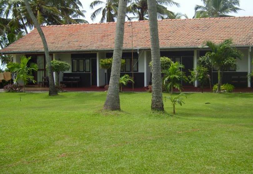 Ceylonica Beach Hotel 1*