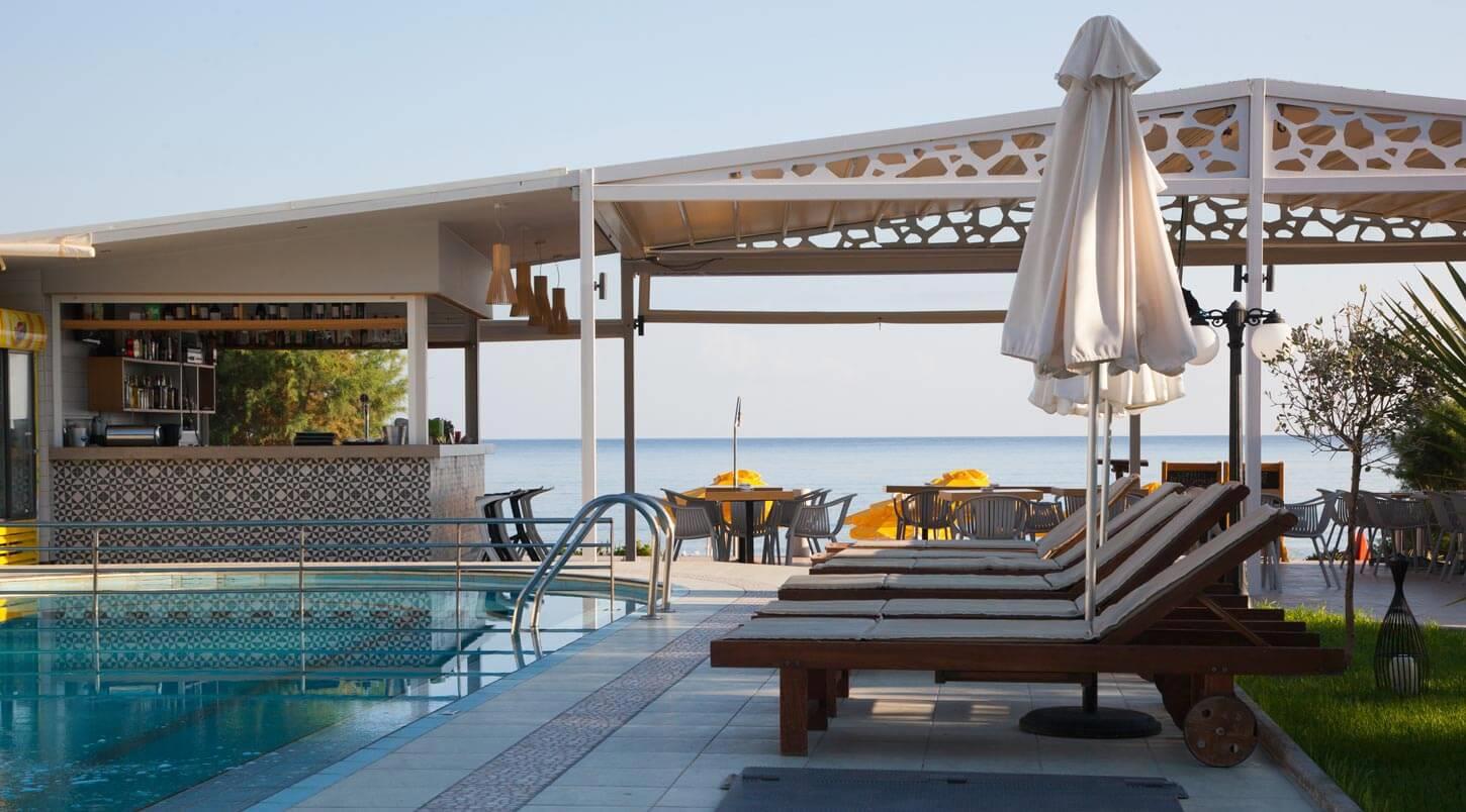 Tropicana Beach Hotel & Suites 3*