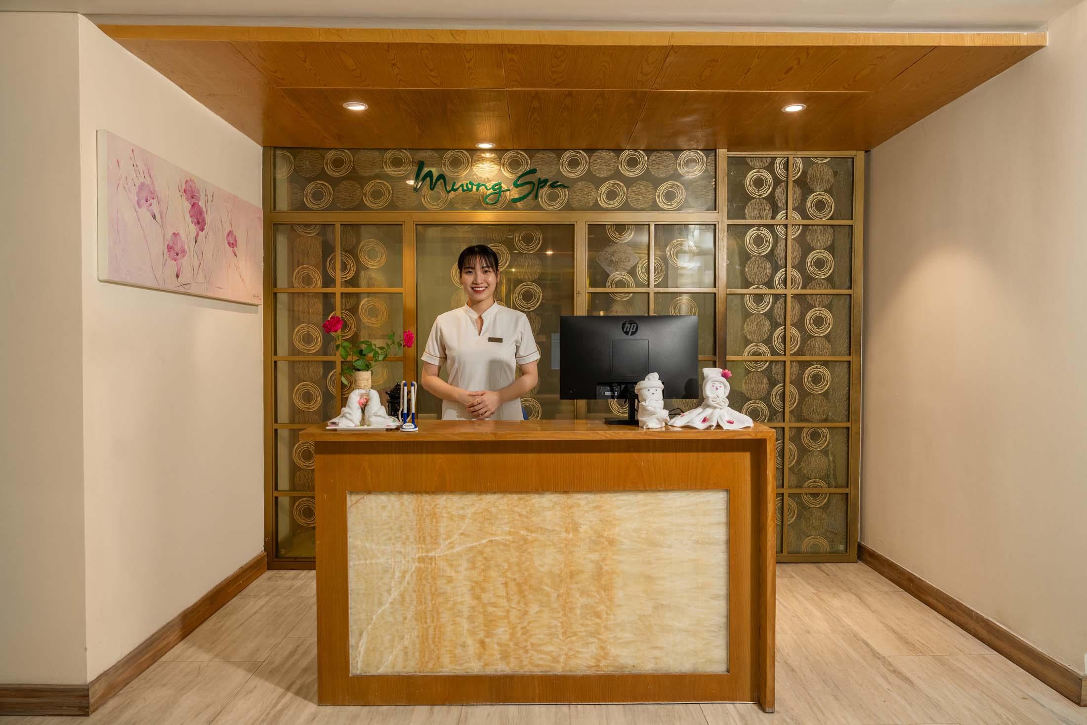 Holiday Beach Danang Hotel & Resort 4*