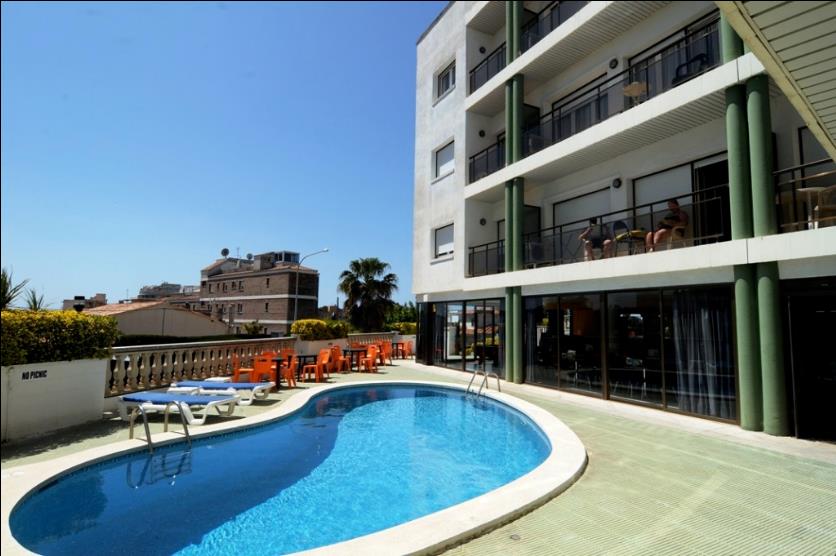 Apartamentos AR Melrose Place 1*