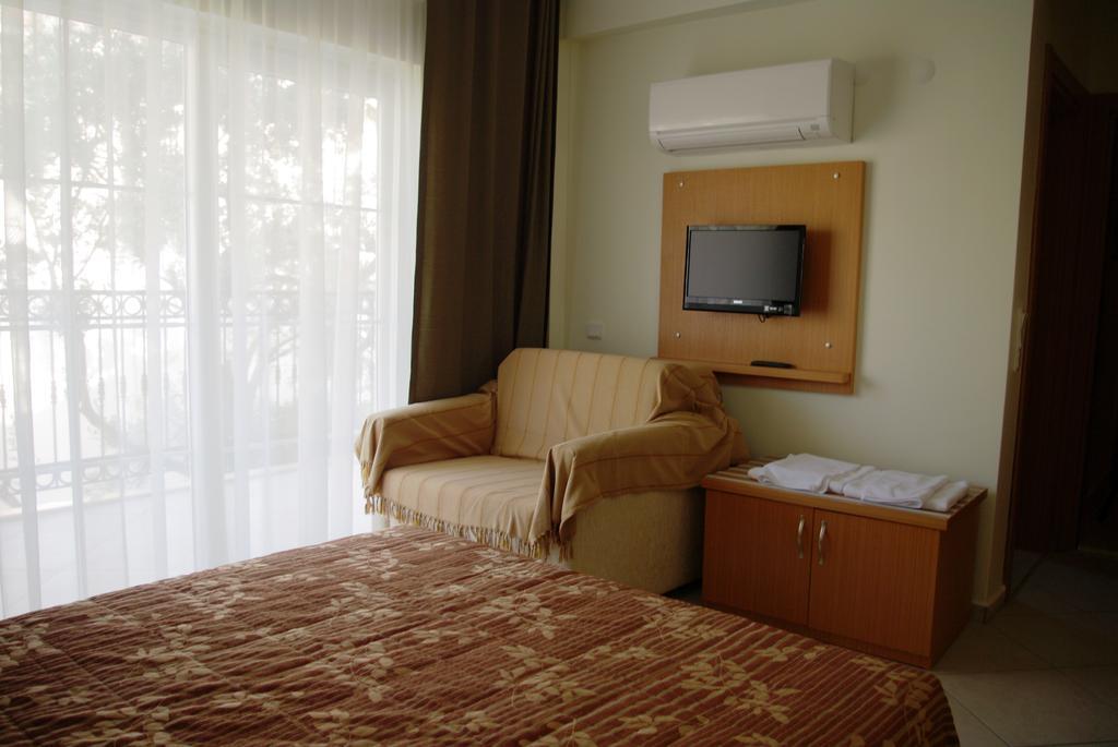 Туры в Celay Hotel