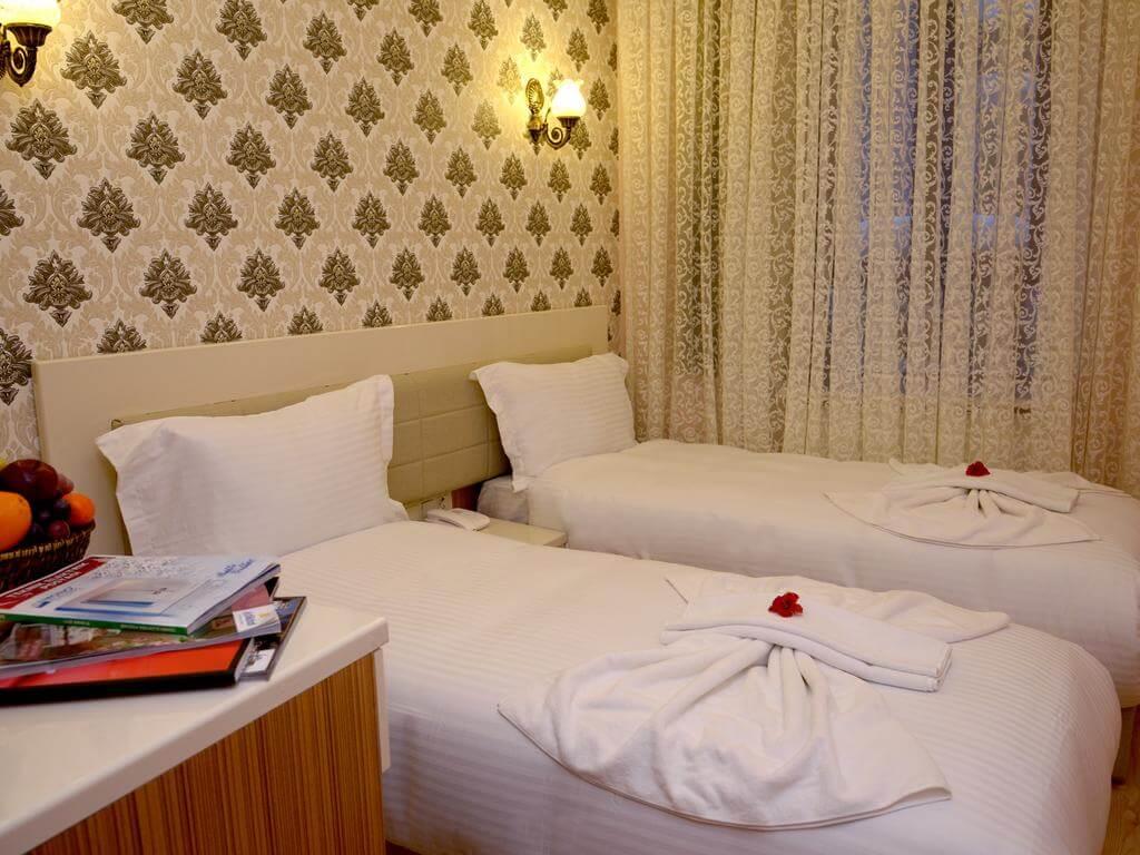 Grand Seigneur Hotel Old City 4*