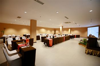 B Bali & Spa 4*