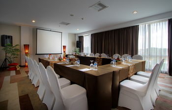 B Bali & Spa 4*