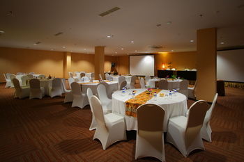 B Bali & Spa 4*