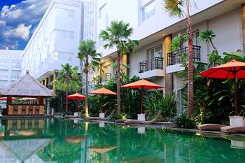 B Bali & Spa 4*