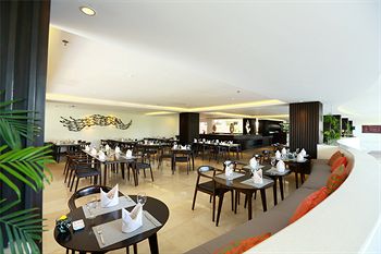 B Bali & Spa 4*