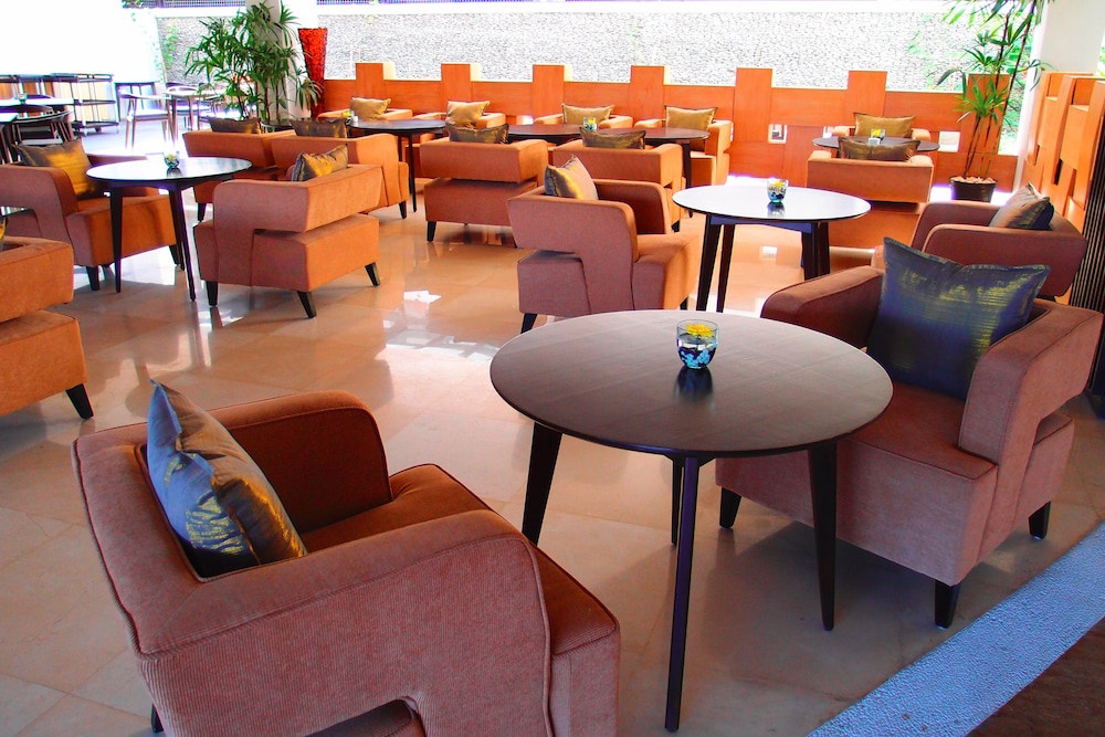 B Bali & Spa 4*
