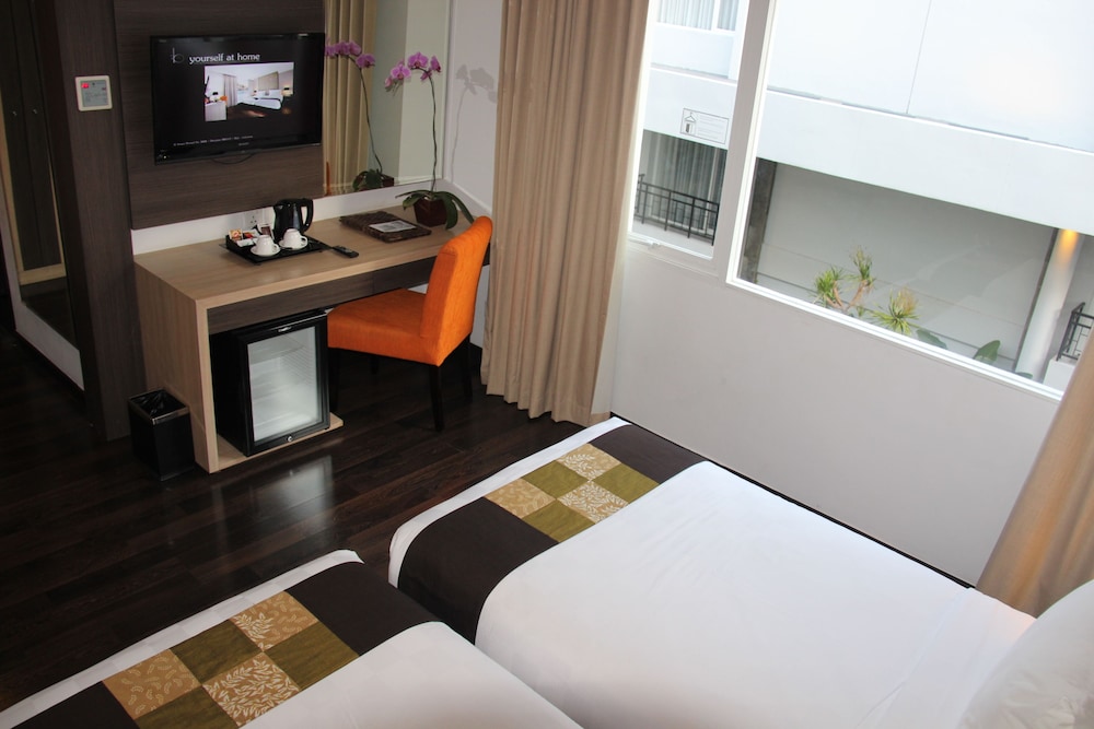 B Bali & Spa 4*