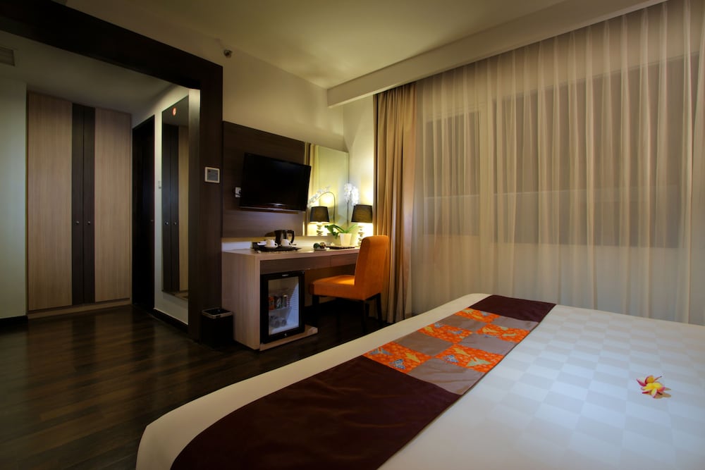 B Bali & Spa 4*
