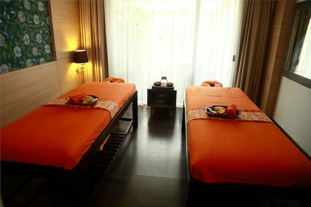 B Bali & Spa 4*
