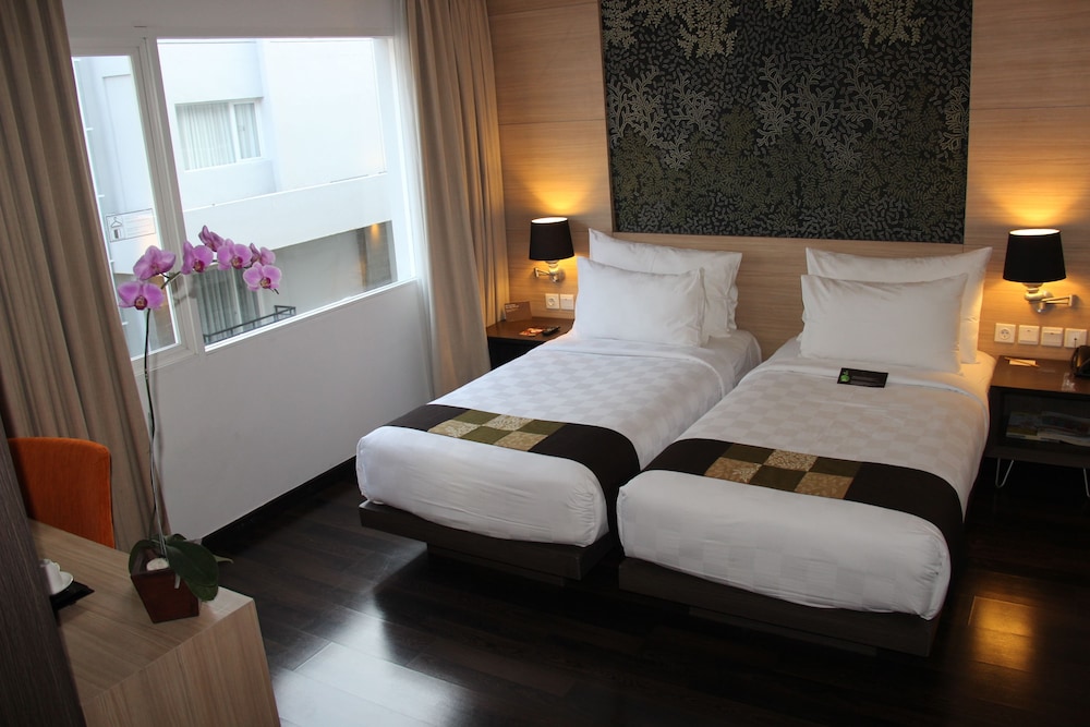 B Bali & Spa 4*
