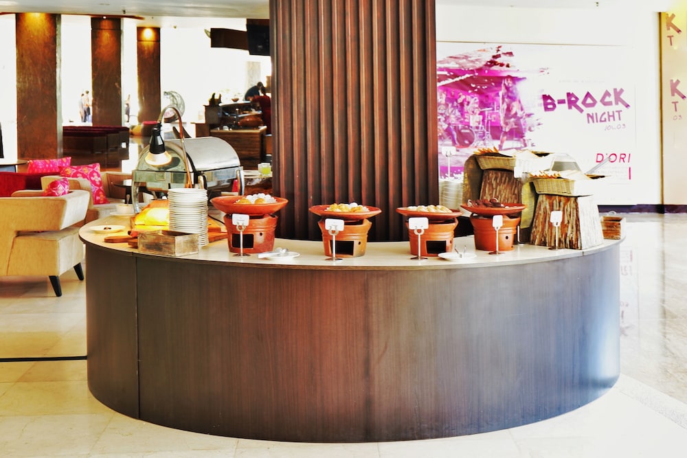 B Bali & Spa 4*