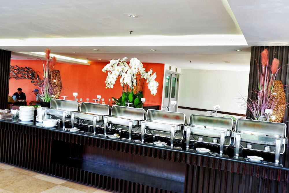 B Bali & Spa 4*