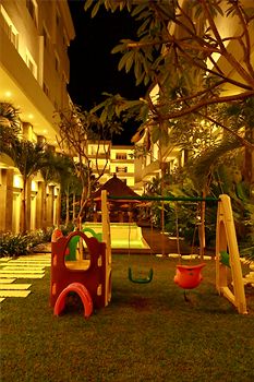 B Bali & Spa 4*
